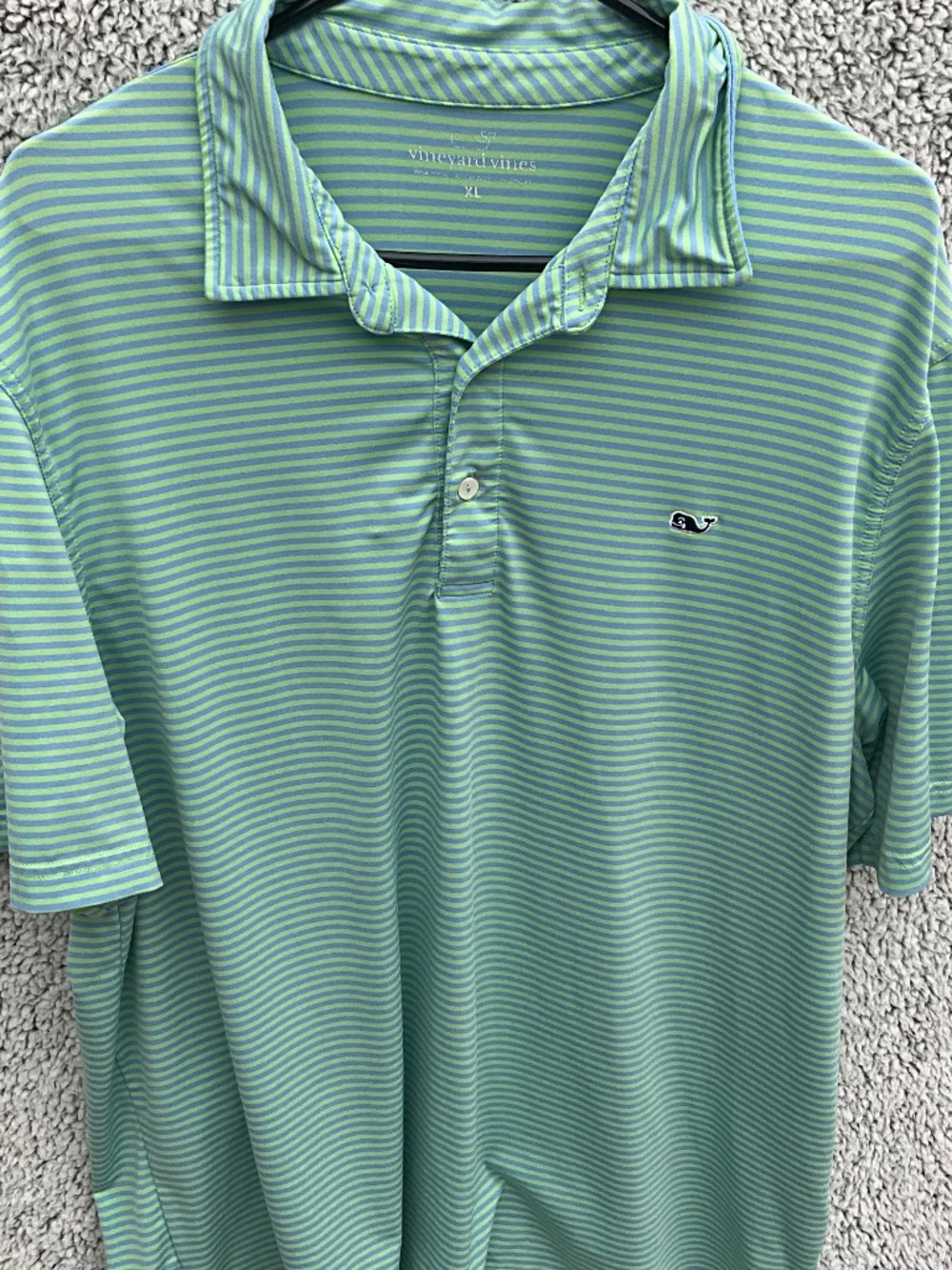 Vineyard Vines golf polo shirt Size XL